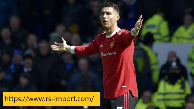 Ngamuk ke Fans Everton, Cristiano Ronaldo Minta Maaf